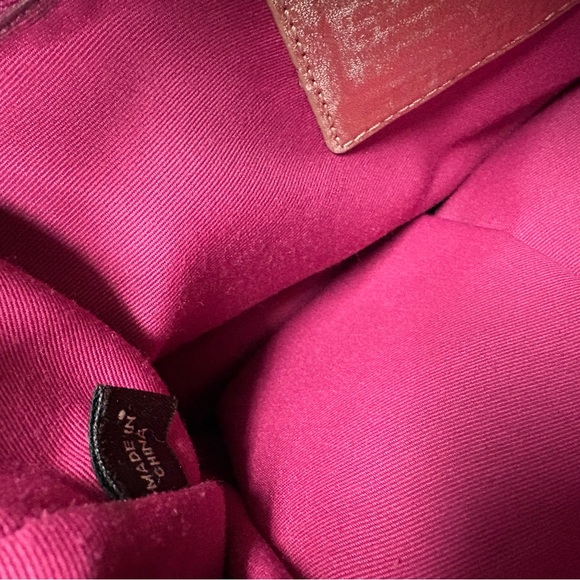 Coach White Plaid Crossbody Shoulder Bag with Multicolor Stripes - Picture 7 of 16